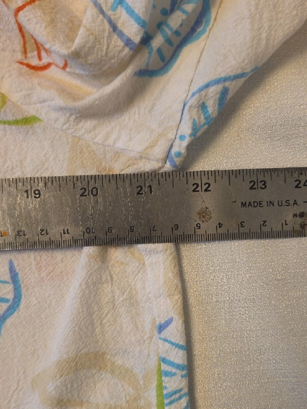 Lulu-B 100% Cotton White M of Pearl Button-Front Fish Print Blouse Size Medium - Picture 9 of 10